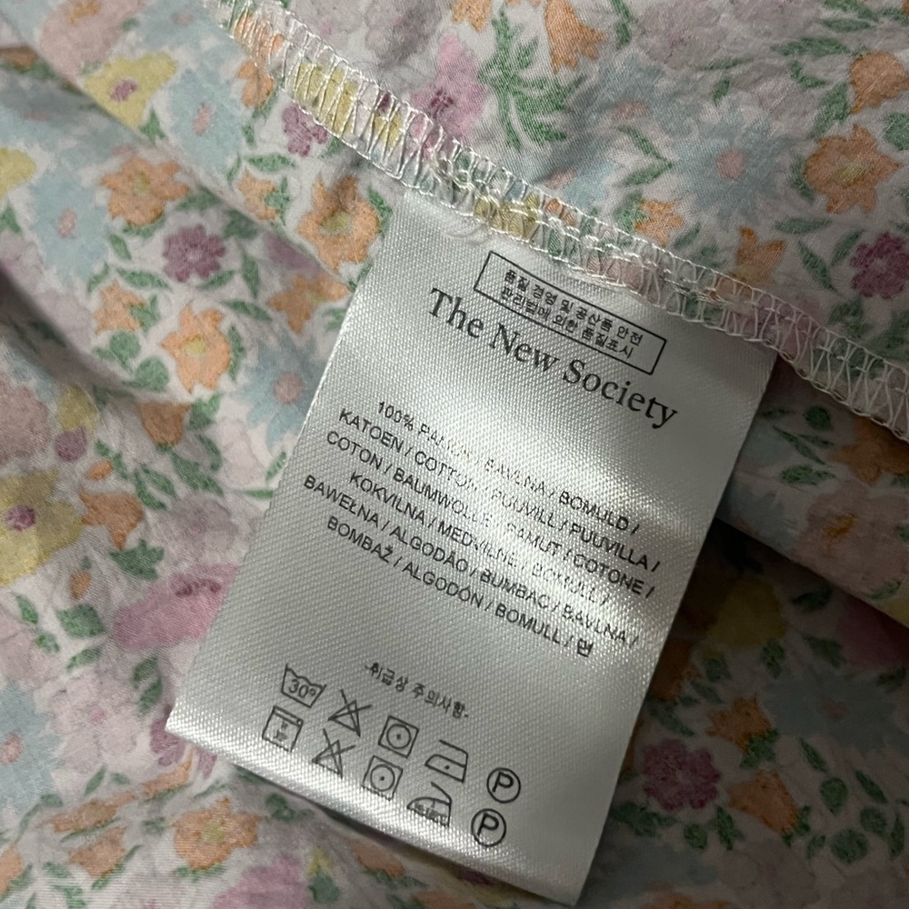 The New Society Andreas Special Skirt Liberty Smocked Size 12 Tiered - Picture 6 of 6